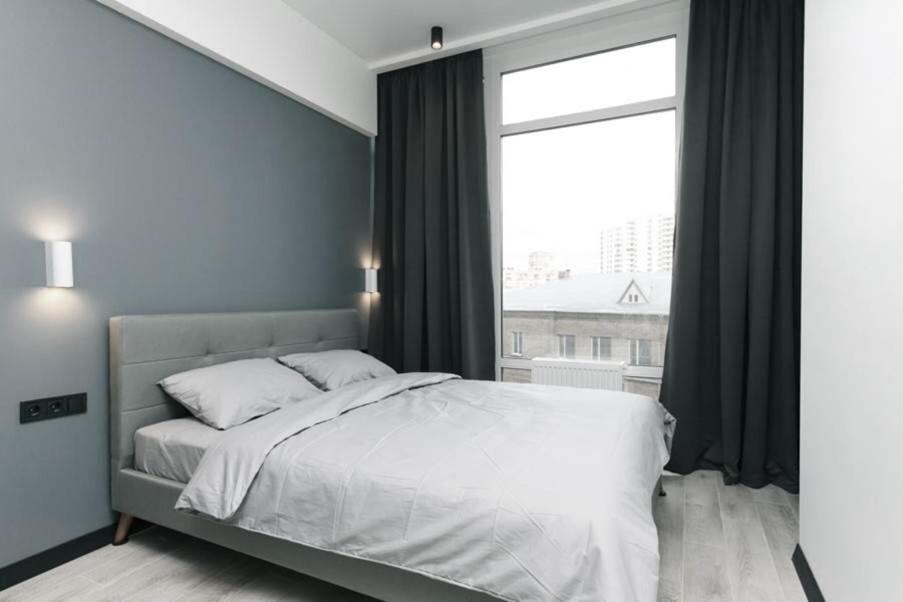 Hotrent City Киев Экстерьер фото