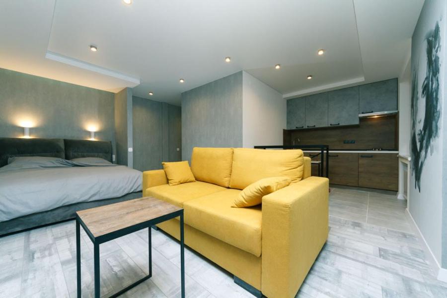Hotrent City Киев Экстерьер фото