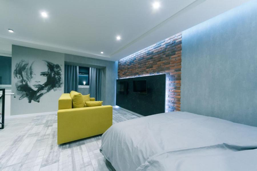 Hotrent City Киев Экстерьер фото