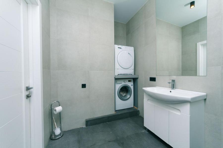 Hotrent City Киев Экстерьер фото