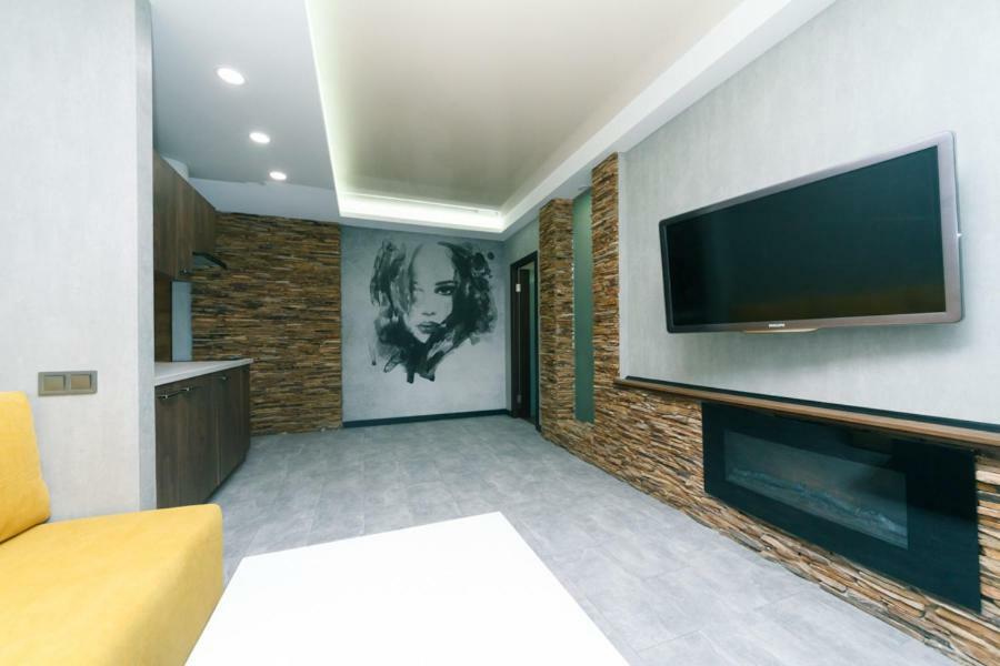 Hotrent City Киев Экстерьер фото