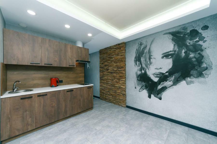 Hotrent City Киев Экстерьер фото