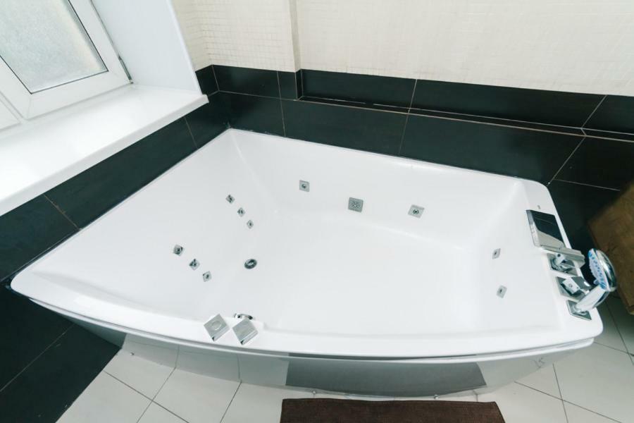 Hotrent City Киев Экстерьер фото
